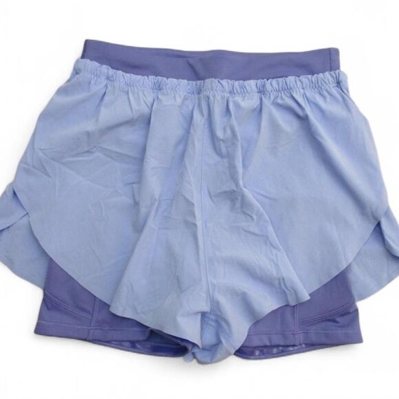 NWT Athleta Women's 2-in-1 "Mile Marker" Athletic Shorts. M. - Picture 4 of 9